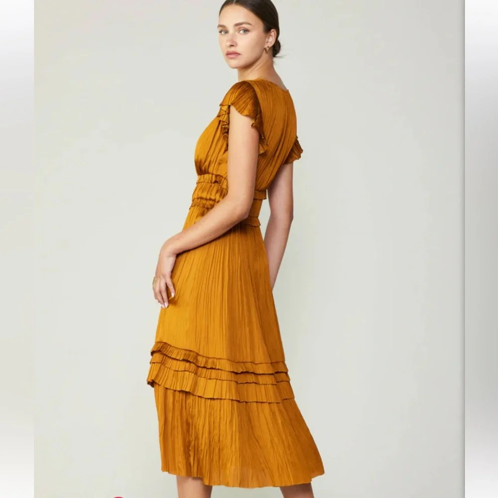 Roan + Ryan Talulah V-Neck Casual Ruffle Midi Dress Women's Yellow Gold - Picture 2 of 13